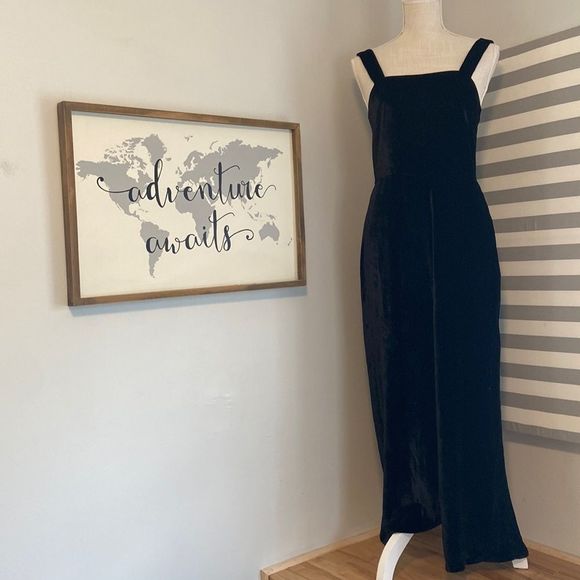 Madewell Black Crushed Velvet Wide Leg Jumpsuit with Pockets Size 2 - Picture 1 of 11